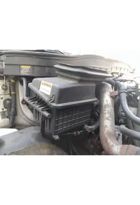INTERNATIONAL 4300 AIR CLEANER