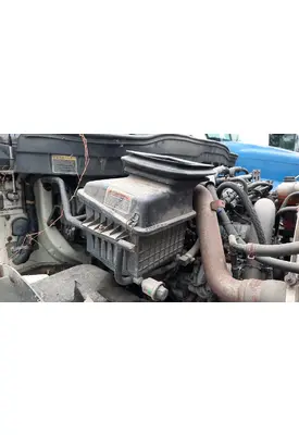 INTERNATIONAL 4300 AIR CLEANER