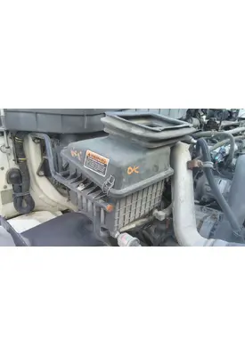 INTERNATIONAL 4300 AIR CLEANER