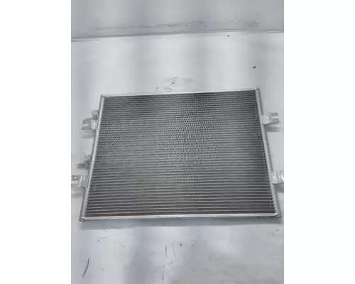 INTERNATIONAL 4300 AIR CONDITIONER CONDENSER