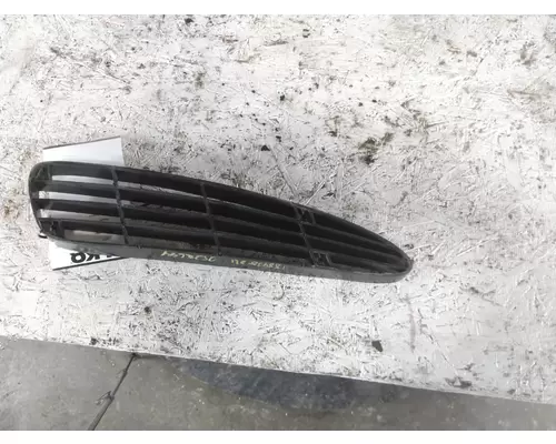 INTERNATIONAL 4300 AIR INTAKE LOUVERCOVER