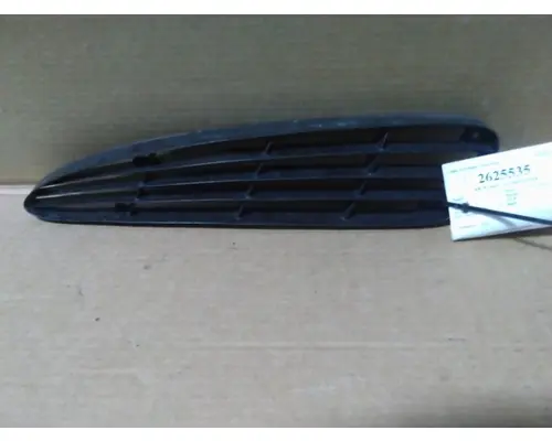 INTERNATIONAL 4300 AIR INTAKE LOUVERCOVER