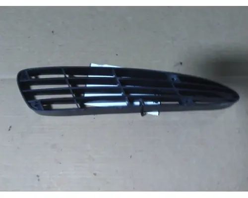INTERNATIONAL 4300 AIR INTAKE LOUVERCOVER