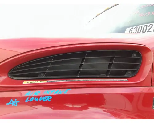 INTERNATIONAL 4300 AIR INTAKE LOUVERCOVER