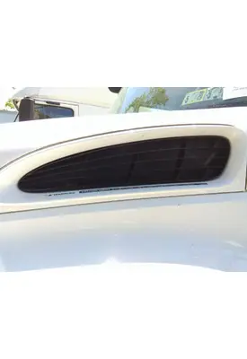 INTERNATIONAL 4300 AIR INTAKE LOUVER/COVER