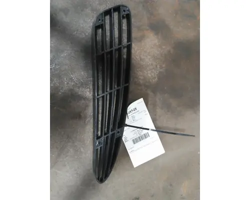 INTERNATIONAL 4300 AIR INTAKE LOUVERCOVER