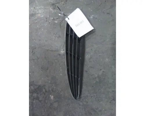 INTERNATIONAL 4300 AIR INTAKE LOUVERCOVER