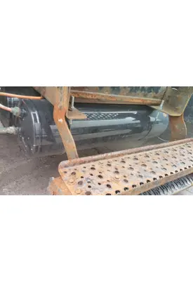 INTERNATIONAL 4300 AIR TANK