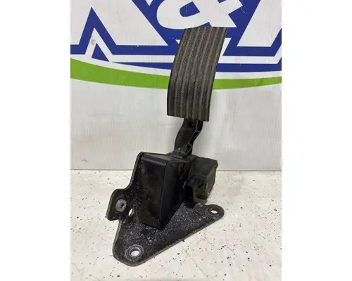 INTERNATIONAL 4300 Accelerator Parts