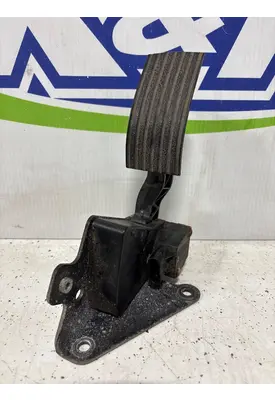 INTERNATIONAL 4300 Accelerator Parts