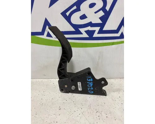 INTERNATIONAL 4300 Accelerator Parts