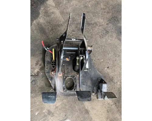 INTERNATIONAL 4300 Accelerator Pedal