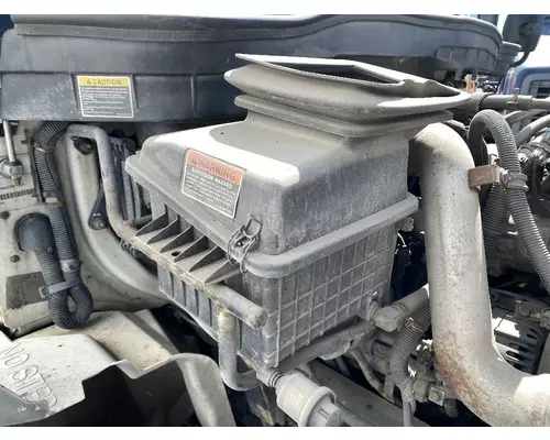 INTERNATIONAL 4300 Air Cleaner