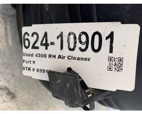 INTERNATIONAL 4300 Air Cleaner