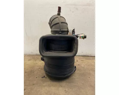 INTERNATIONAL 4300 Air Cleaner