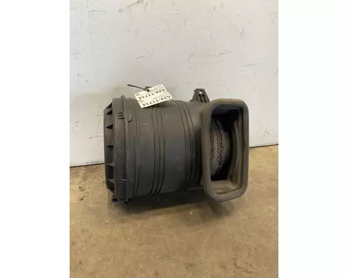 INTERNATIONAL 4300 Air Cleaner