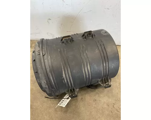 INTERNATIONAL 4300 Air Cleaner