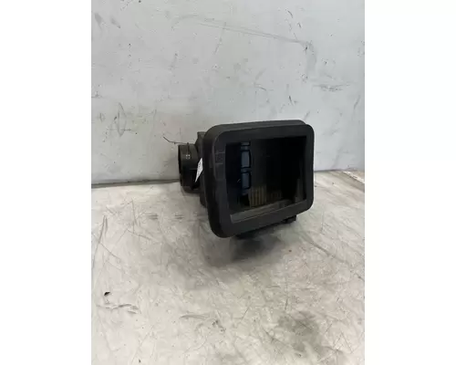 INTERNATIONAL 4300 Air Cleaner