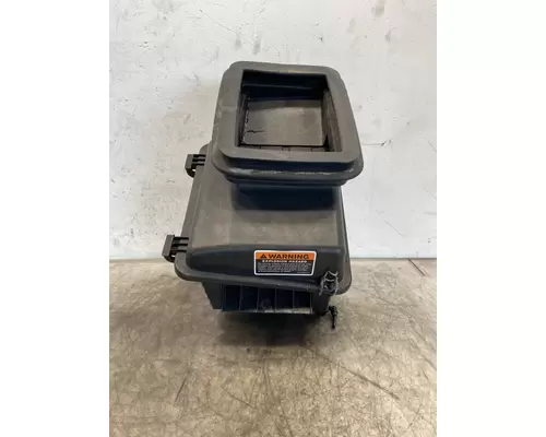 INTERNATIONAL 4300 Air Cleaner