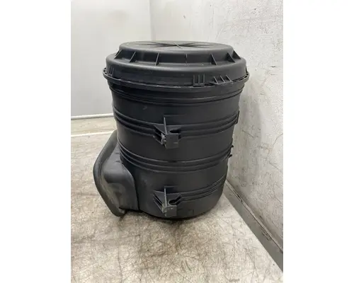 INTERNATIONAL 4300 Air Cleaner