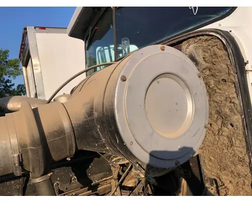 INTERNATIONAL 4300 Air Cleaner