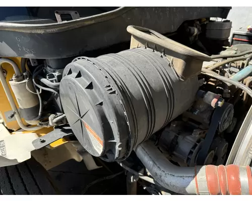 INTERNATIONAL 4300 Air Cleaner