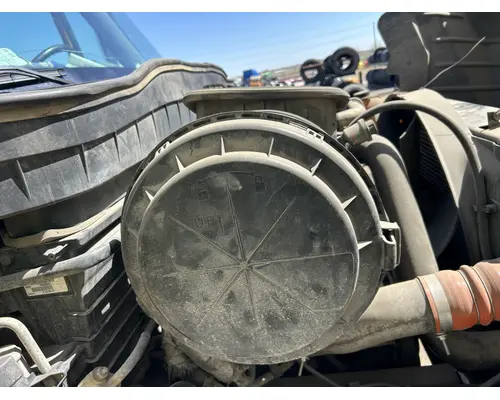 INTERNATIONAL 4300 Air Cleaner