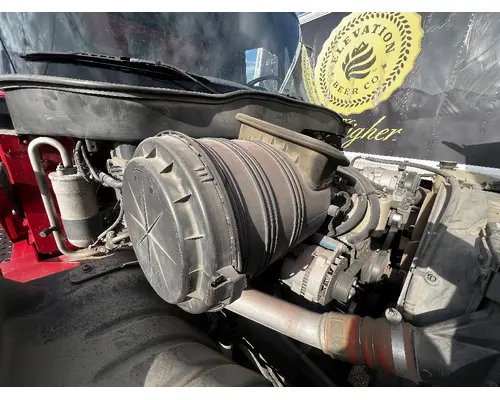 INTERNATIONAL 4300 Air Cleaner
