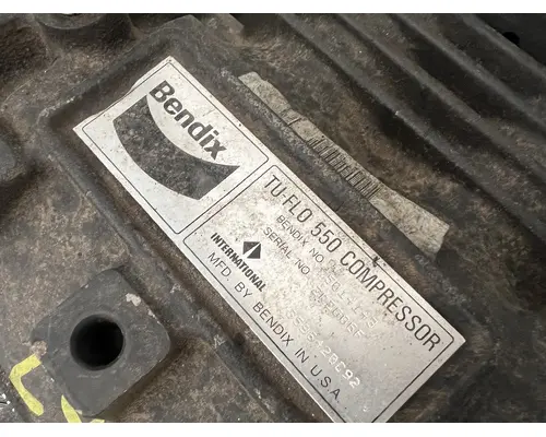 INTERNATIONAL 4300 Air Compressor