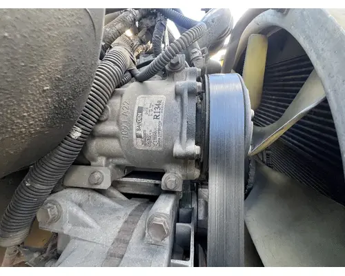 INTERNATIONAL 4300 Air Conditioner Compressor