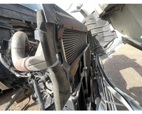 INTERNATIONAL 4300 Air Conditioner Condenser