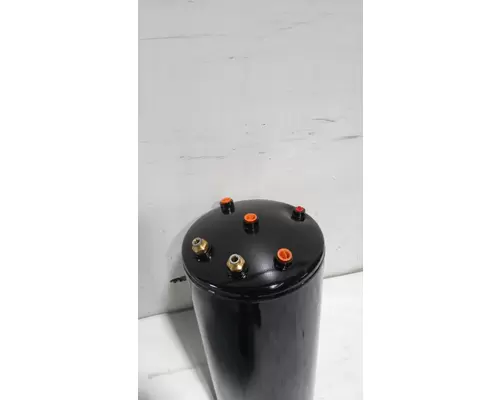 INTERNATIONAL 4300 Air Tank