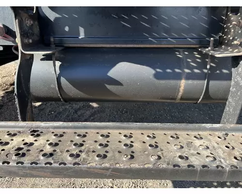 INTERNATIONAL 4300 Air Tank