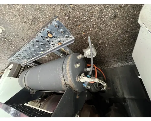 INTERNATIONAL 4300 Air Tank