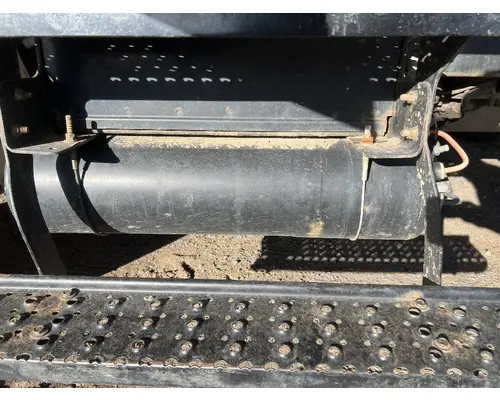 INTERNATIONAL 4300 Air Tank