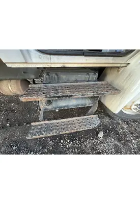 INTERNATIONAL 4300 Air Tank