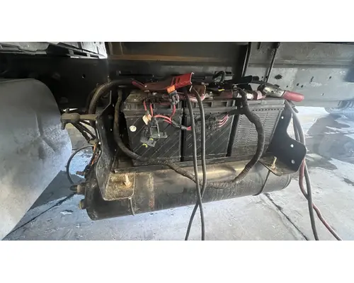 INTERNATIONAL 4300 Air Tank