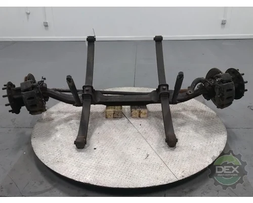 INTERNATIONAL 4300 Axle Assembly, Front (Steer)