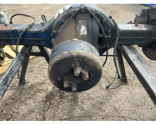 INTERNATIONAL 4300 Axle Assembly, Rear
