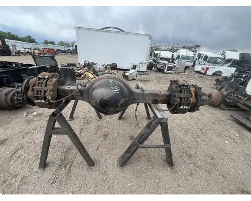 INTERNATIONAL 4300 Axle Assembly, Rear