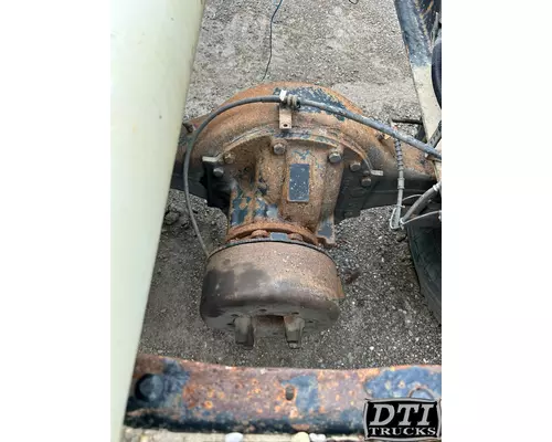 INTERNATIONAL 4300 Axle Beam (Front)