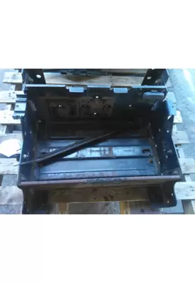INTERNATIONAL 4300 BATTERY BOX