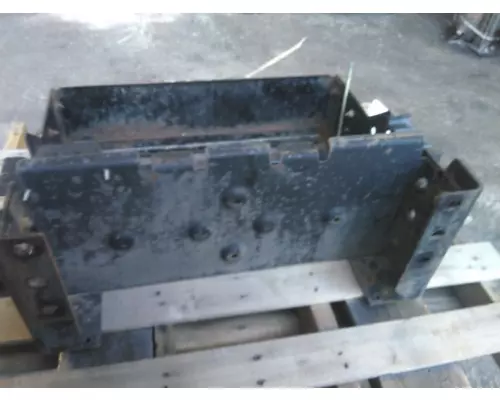INTERNATIONAL 4300 BATTERY BOX