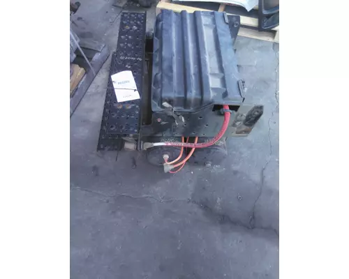 INTERNATIONAL 4300 BATTERY BOX