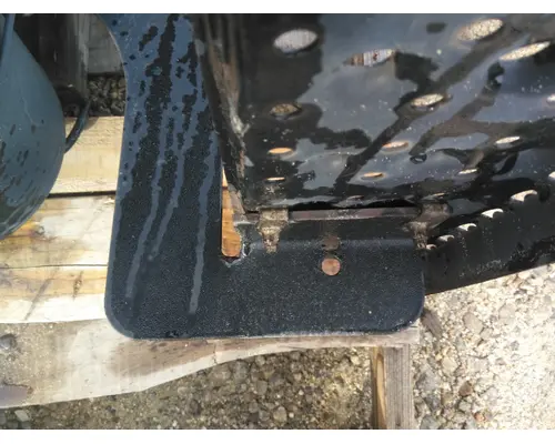 INTERNATIONAL 4300 BATTERY BOX