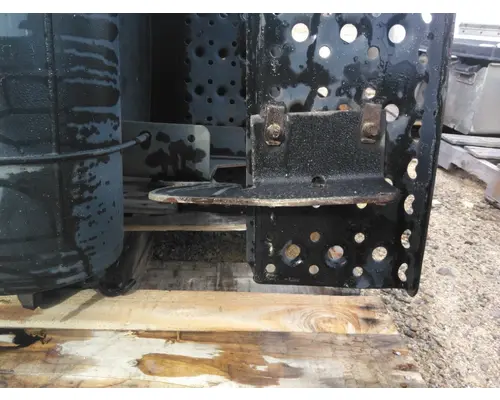 INTERNATIONAL 4300 BATTERY BOX
