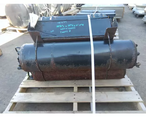 INTERNATIONAL 4300 BATTERY BOX
