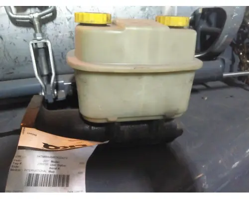 INTERNATIONAL 4300 BRAKE MASTER CYLINDER