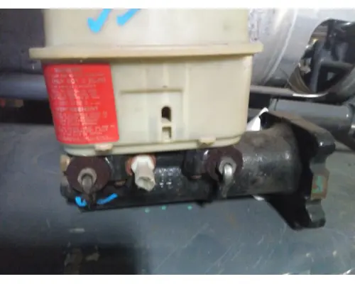 INTERNATIONAL 4300 BRAKE MASTER CYLINDER