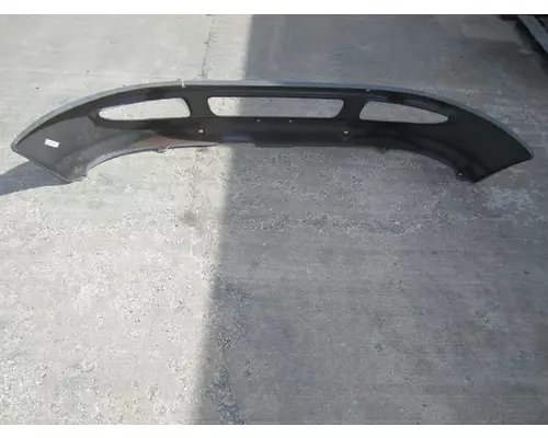 INTERNATIONAL 4300 BUMPER ASSEMBLY, FRONT